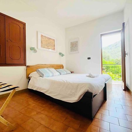 Bright Finalborgo Apartment Finale Ligure Exterior foto